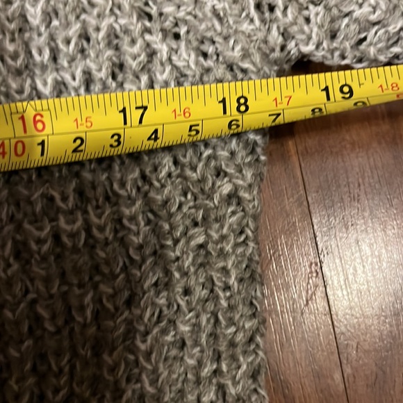 Knitted Grey Long Duster Cardigan - Picture 9 of 12